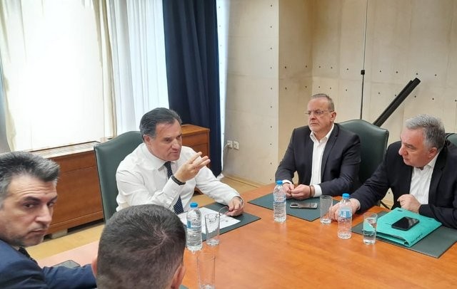 Άδωνις Γεωργιάδης: Με δημόσια δαπάνη, μέσω ΕΣΠΑ θα κατασκευαστούν οι Μονάδες Επεξεργασίας Απορριμμάτων Χαλκίδας και Λαμίας