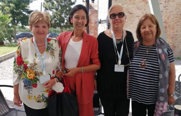 ΛΥΚΕΙΟ ΕΛΛΗΝΙΔΩΝ ΧΑΛΚΙΔΑΣ: Σε συνέδριο στην Καλαμάτα τα μέλη του Διοικητικού Συμβουλίου