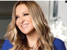 Δεν την πιάνει το μάτι από τα ...νύχια!