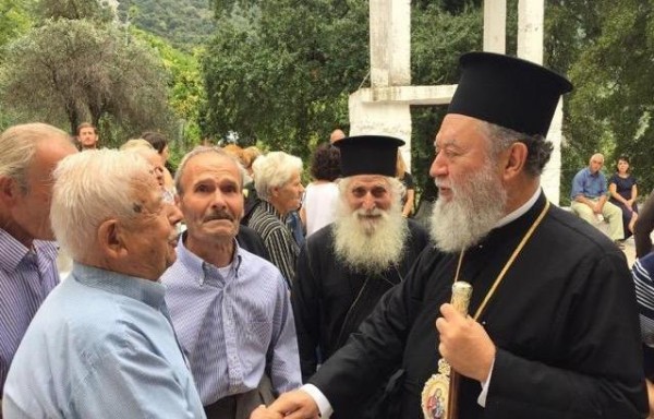 Από λειτουργία σε λειτουργία ο Μητροπολίτης τις τελευταίες μέρες