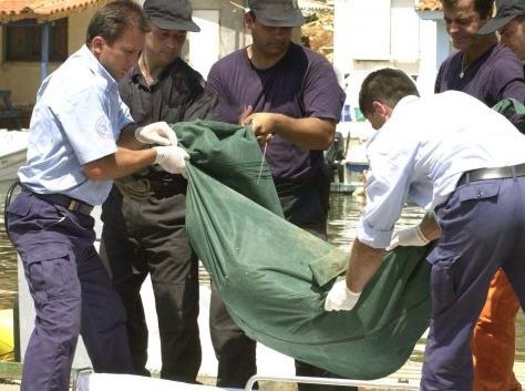 Δολοφόνησε δύο γριούλες για να τις ληστέψει