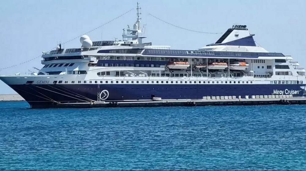 Δρομολογείται η απομάκρυνση του Gemini από τον κόλπο της Καρύστου