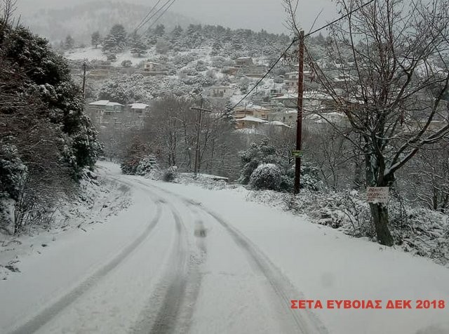 Χιονισμένα Χριστούγεννα στα ορεινά χωριά της Εύβοιας