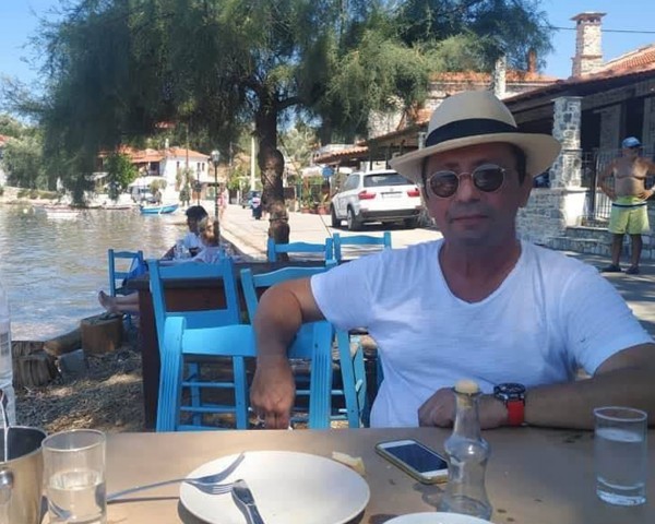 ΑΛΙΒΕΡΙ: Πέθανε ο καθηγητής Γιάννης Μαλούκος