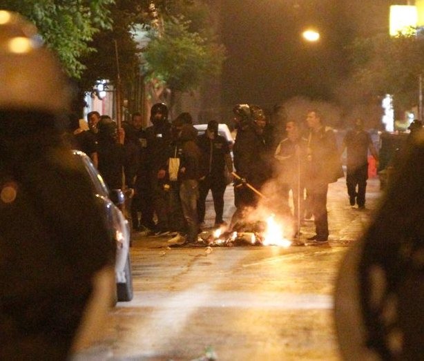 ΤΕΛΙΚΟΣ ΚΥΠΕΛΛΟΥ ΕΛΛΑΔΑΣ: Επεισόδια και τραυματισμοί πριν τη σέντρα