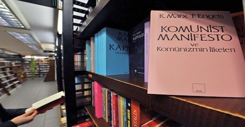 Εγκαινιάστηκε η Βιβλιοθήκη του ΚΚΕ στη Χαλκίδα