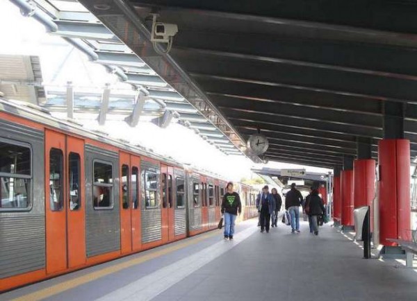 ΜΟΝΑΣΤΗΡΑΚΙ: 6χρονη έπεσε στο κενό στον σταθμό του ΗΣΑΠ - Τι καταγγέλει η μητέρα