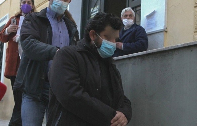 Στη Φυλακή ο ιερέας που κατηγορείται για τον βιασμό 17χρονης