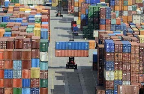 Αυξήθηκαν οι εξαγωγές κατά 9,8%