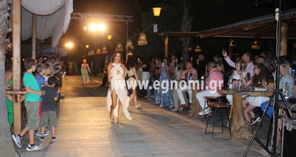 ΣΥΛΛΟΓΟΣ ΠΙΣΤΗ ΧΑΛΚΙΔΑ: Λαμπερή πασαρέλα στο gala για φιλανθρωπικό σκοπό (βίντεο)