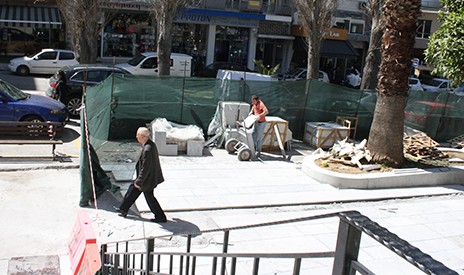 ΧΑΛΚΙΔΑ: Δεν ξέρουν από που να πάνε οι πεζοί