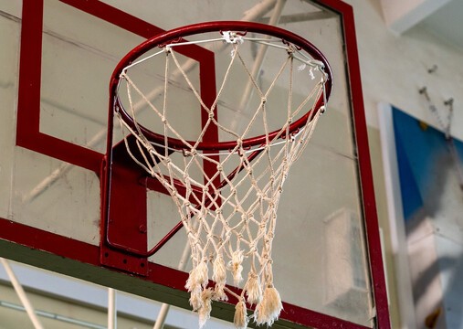 ΣΟΚ: 53χρονος βρέθηκε κρεμασμένος σε μπασκέτα