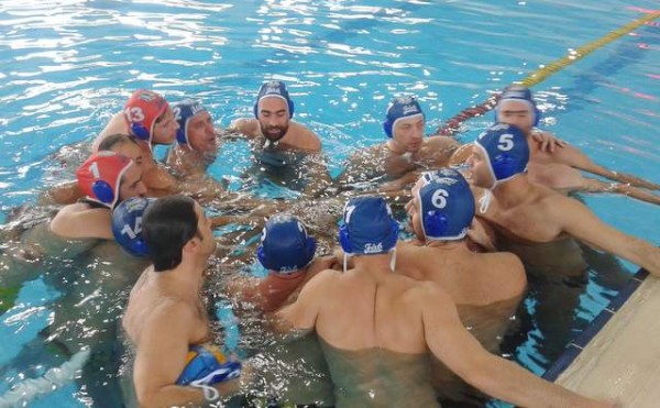 Σύγκρουση με ΟΥΚ στη Χαλκίδα