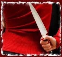 Μπούκαρε στο νοσοκομείο με μαχαίρι