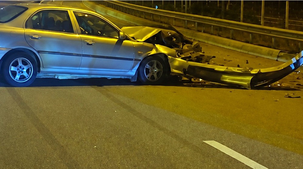 Σοβαρό τροχαίο στο δρόμο Χαλκίδας - Σχηματαρίου το βράδυ της Πέμπτης