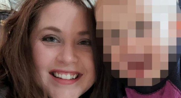 Νέα τραγωδία στις ΗΠΑ: Αγοράκι 2 ετών πυροβόλησε και σκότωσε την έγκυο μητέρα του