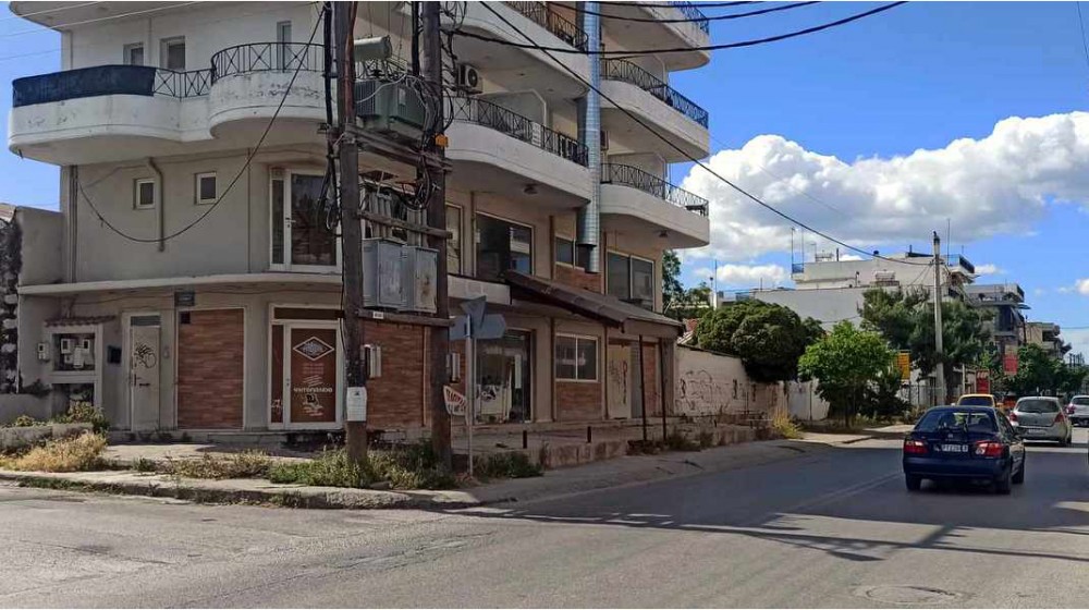 ΑΡΤΑΚΗ: Τροχαίο ατύχημα στον κεντρικό δρόμο της Αρτάκης το βράδυ της Μεγάλης Παρασκευής