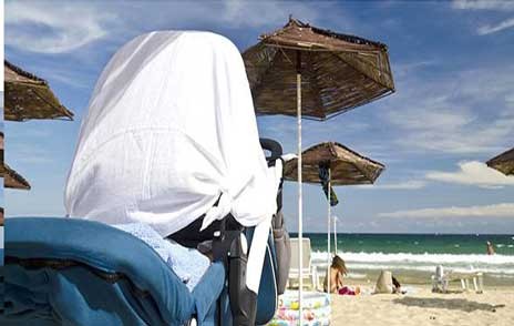 Μη σκεπάζετε το καροτσάκι του μωρού όταν βρίσκεται στον ήλιο