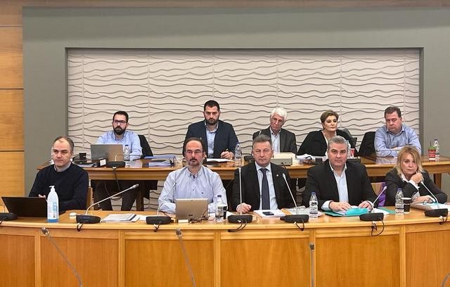 Συνεδριάζει στο Καρπενήσι το Περιφερειακό Συμβούλιο με 30 θέματα ημερήσιας διάταξης