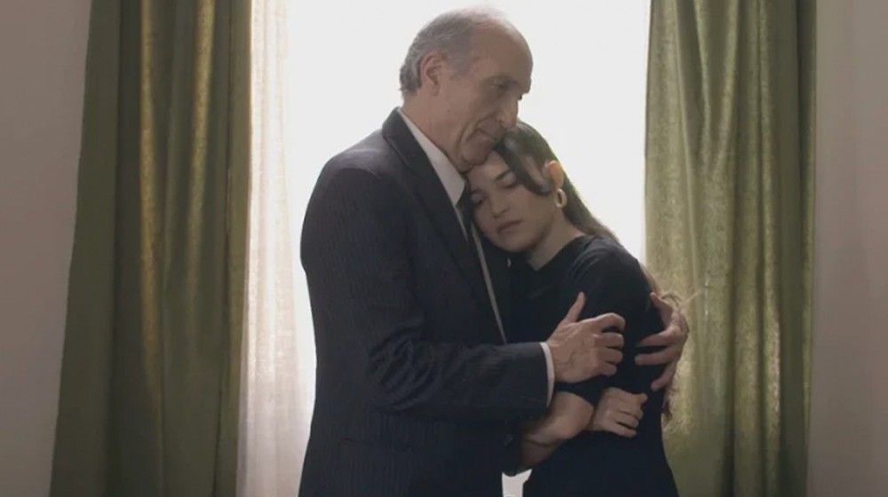 O ΠΑΡΑΔΕΙΣΟΣ ΤΩΝ ΚΥΡΙΩΝ: Δείτε απόψε (ΤΡΙΤΗ 16 ΑΠΡΙΛΙΟΥ)