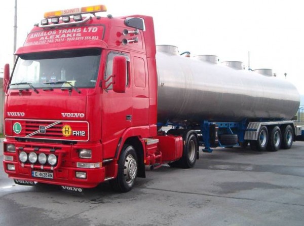 Κατέστρεψε την τάπα και τον τάπωσαν οι αστυνομικοί