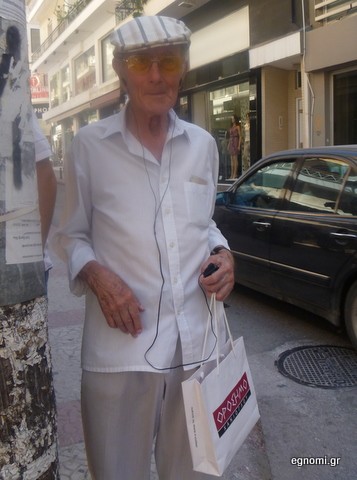 Τι ακούει ο 80χρονος Βασίλης Δασκαλάκης;