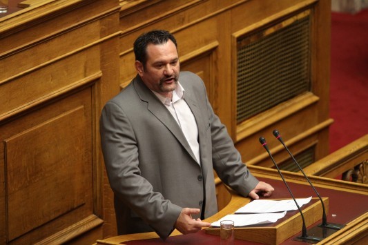 Παραβίασε τους περιοριστικούς όρους και γύρισε στη φυλακή
