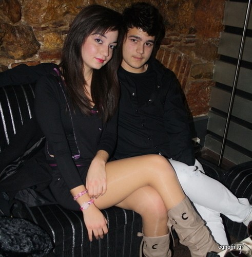 Με αγωνιστικούς χαιρετισμούς