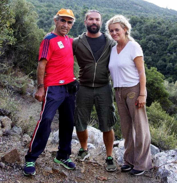 Ξεναγήθηκε στο Δαφνοκούκι των Ηλίων η Λίνα Ευσταθίου