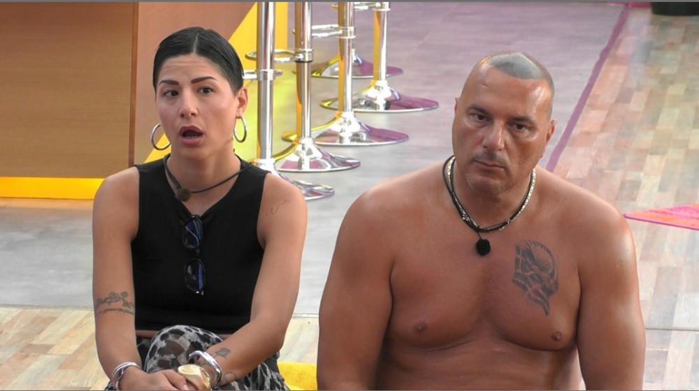 BIG BROTHER: Ο κόσμος κράτησε την Χαλκιδέα Φένια στο σπίτι και ...έδιωξε τον αντιδήμαρχο (VIDEO)