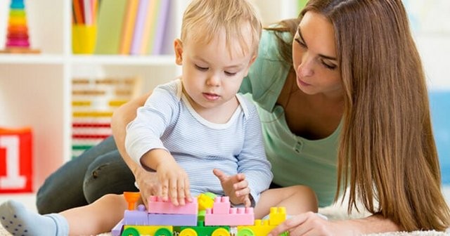 ΔΗΜΟΣ ΧΑΛΚΙΔΕΩΝ: Έρχονται οι νταντάδες της γειτονιάς να βοηθήσουν μητέρες με προβλήματα