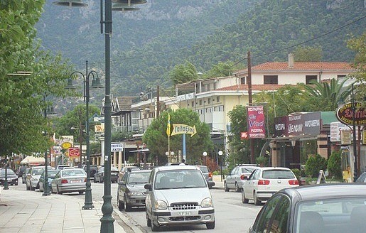 Λήστεψαν έμπορο μέσα στο μαγαζί του στα Καμένα Βούρλα