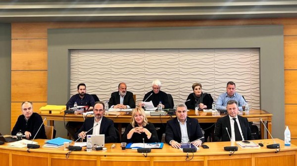 ΠΕΡΙΦΕΡΕΙΑΚΟ ΣΥΜΒΟΥΛΙΟ: Συνεδρίαση και κοπή βασιλόπιτας με τον Μητροπολίτη κ. Συμεών