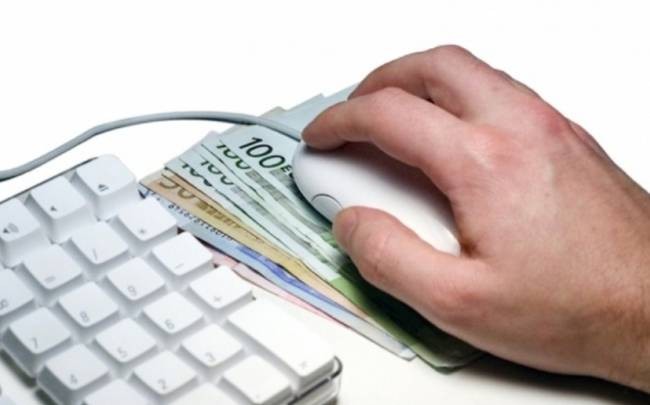 Απατεώνες εξαπατούσαν χρήστες του διαδικτύου