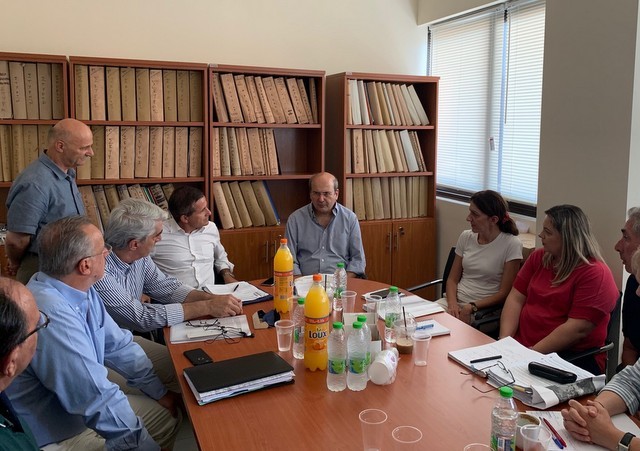 Σύσκεψη στη Διεύθυνση Δασών Εύβοιας με τη συμμετοχή του Κωστή Χατζηδάκη