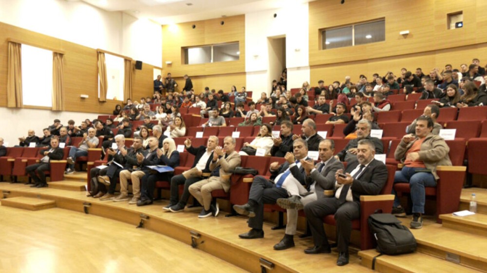 ΧΑΛΚΙΔΑ: Εκπαιδευτική ημερίδα για τα τεχνικά επαγγέλματα