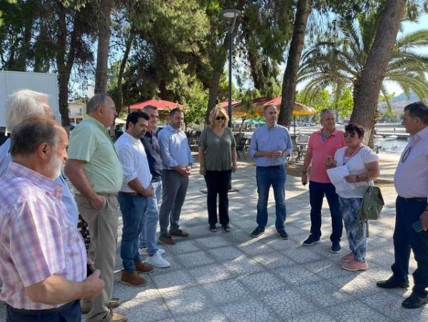 ΔΑΣΥΛΛΙΟ ΑΡΤΑΚΗΣ: Έστησαν ... πανηγυράκι για τη διαμόρφωσή του