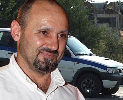 Στα ίχνη του πλαστικού χειρούργου που έκανε αγνώριστο τον Βασίλη Παλαιοκώστα βρίσκονται οι αρχές