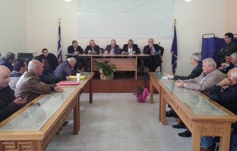 Προσπάθεια να μειωθούν οι απώλειες για τους σταφιδοπαραγωγούς