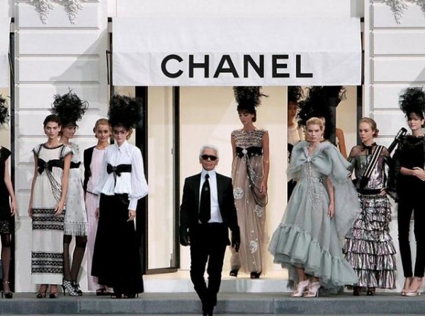 Το νέο πρόσωπο του οίκου Chanel είναι μόλις 15 ετών!