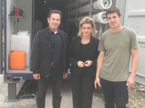 Πήγε στο ΧΥΤΑ ντυμένη σικ και με μαλλί κομμωτηρίου η Λίνα Ευσταθίου