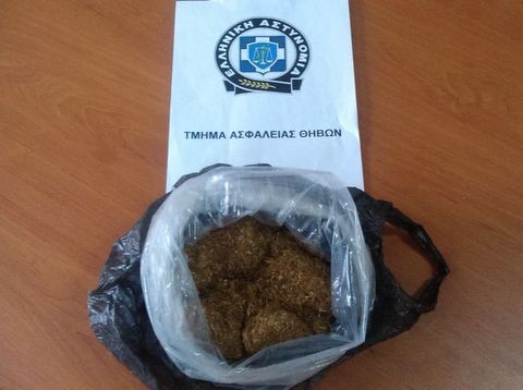 Έπιασαν δύο Βούλγαρους με μισό κιλό λαθραίο καπνό