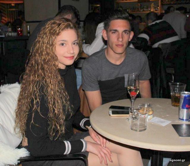 Ρομαντικά έστω και μακριά