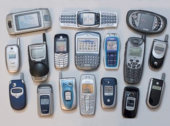 Τρελές τιμές για παλιά κινητά