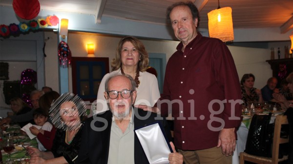 Βράβευσαν τον Τηλέμαχο Ζήκο (VIDEO)