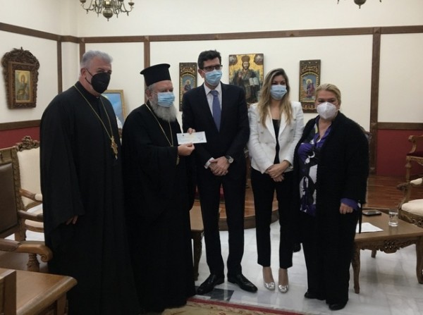 Δωρεά 30.000 ευρώ στη Μητρόπολη Χαλκίδας για τους πυρόπληκτους της Βόρειας Εύβοιας