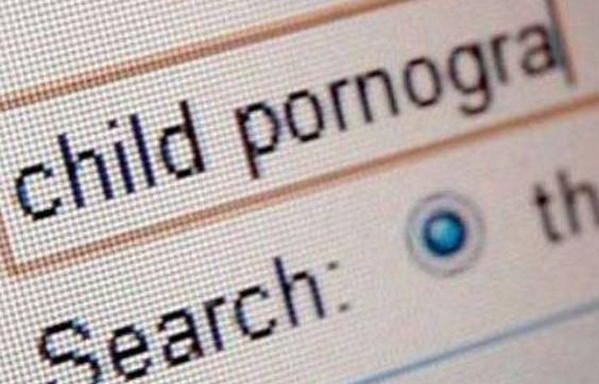 Εκπαιδευτικοί ελέγχονται για εγκλήματα παιδοφιλίας