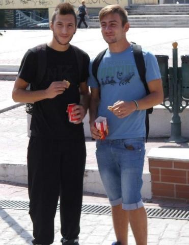 Χτύπησαν σνακ για να... στανιάρουν