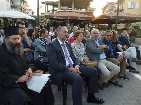 Έγιναν τα εγκαίνια της έκθεσης Καλών Τεχνών στα Ψαχνά