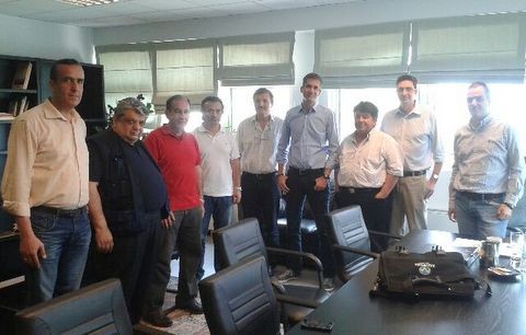 Συνάντηση γεωτεχνικών με τον Κώστα Μπακογιάννη στη Χαλκίδα